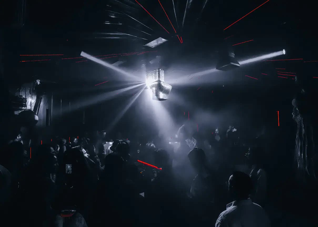 25.05.10 GOB+Les Toilettes-142_resized.jpg